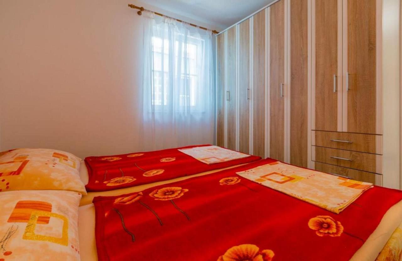 Navy Apartments Jadranovo Luaran gambar