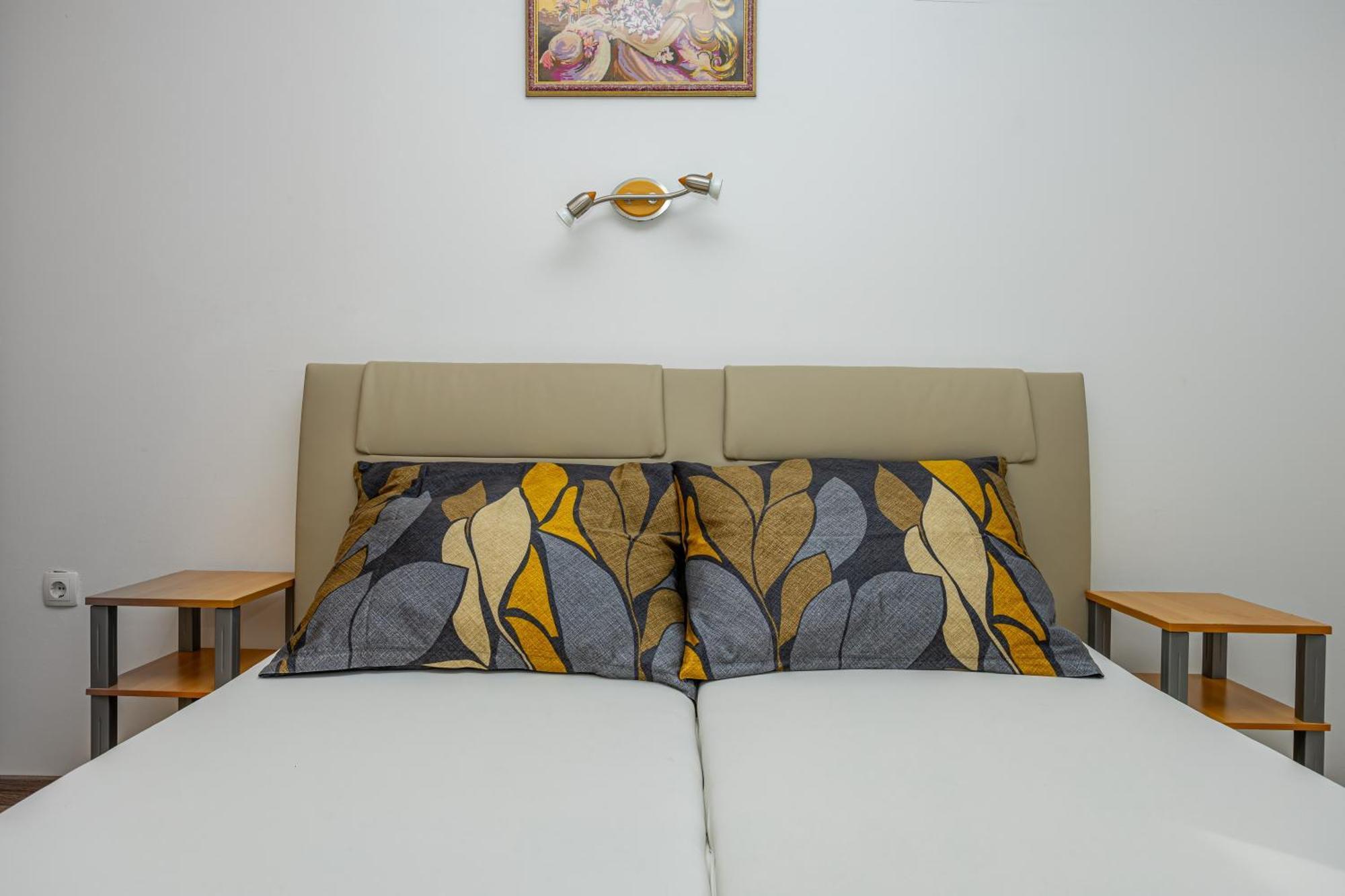 Navy Apartments Jadranovo Luaran gambar