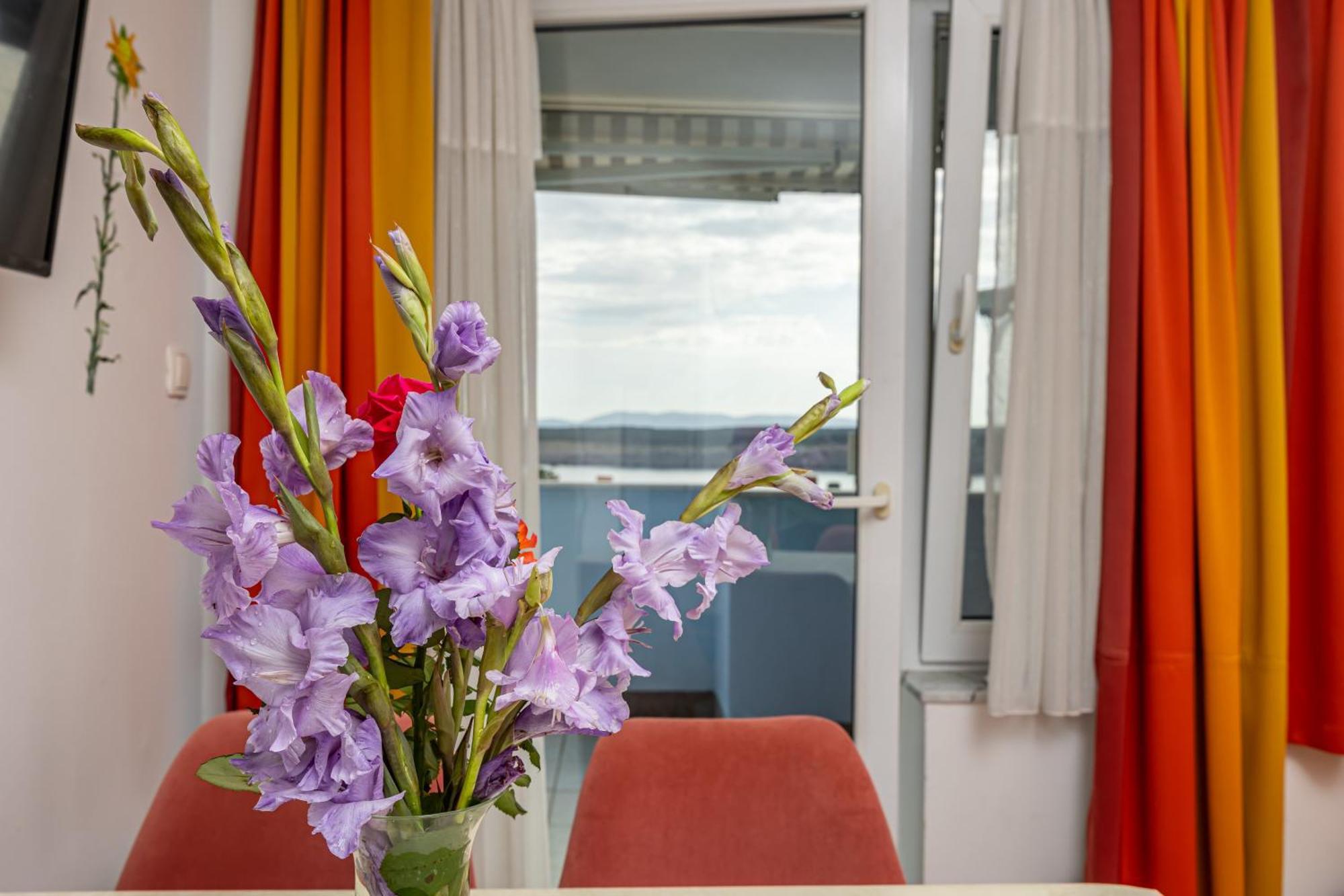 Navy Apartments Jadranovo Luaran gambar