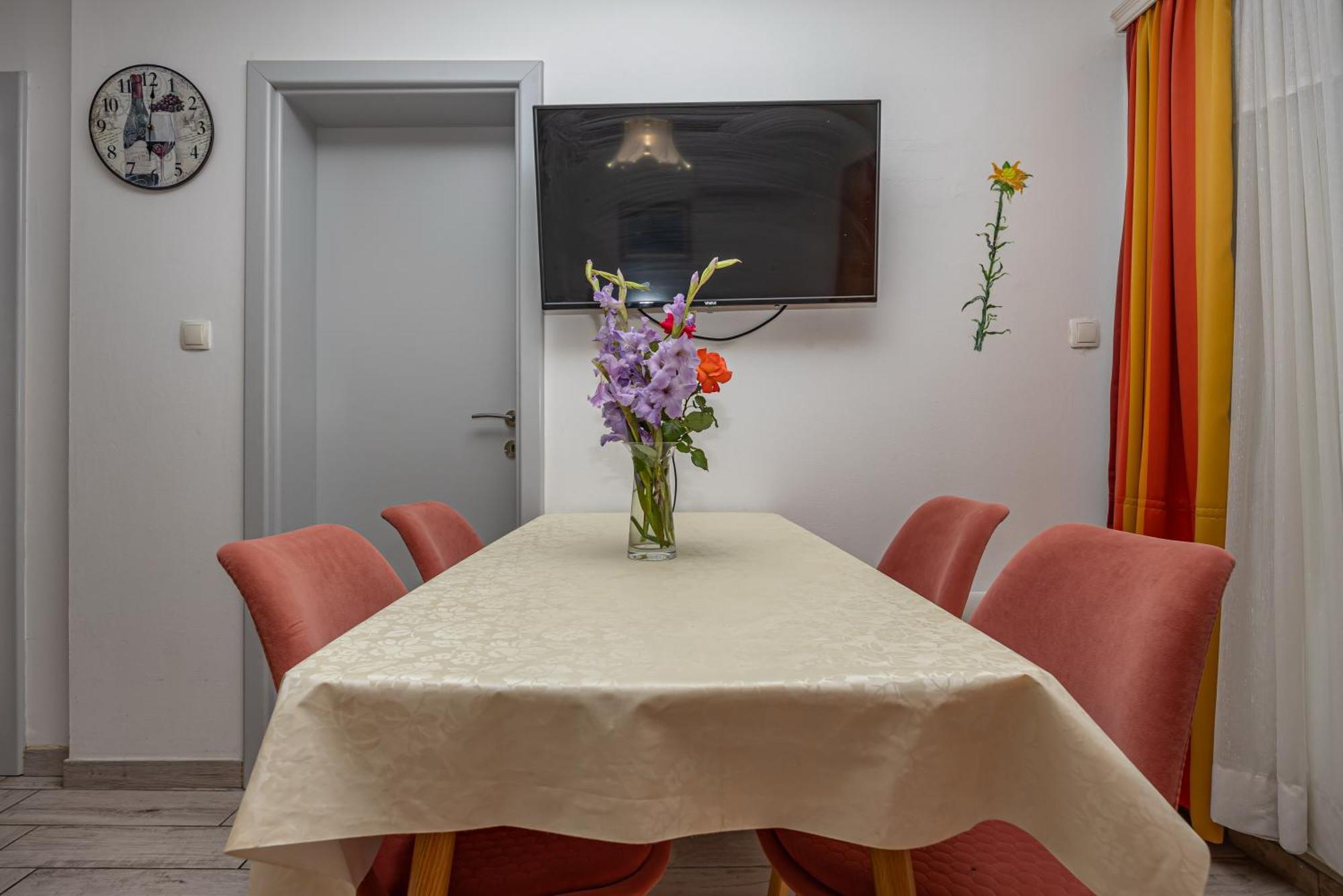 Navy Apartments Jadranovo Luaran gambar
