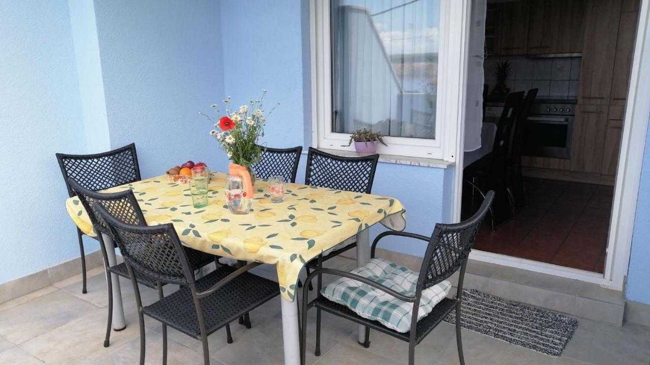 Navy Apartments Jadranovo Luaran gambar