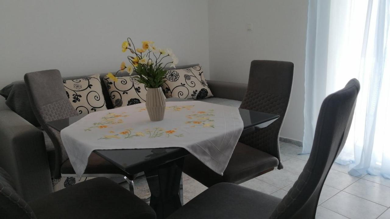 Navy Apartments Jadranovo Luaran gambar